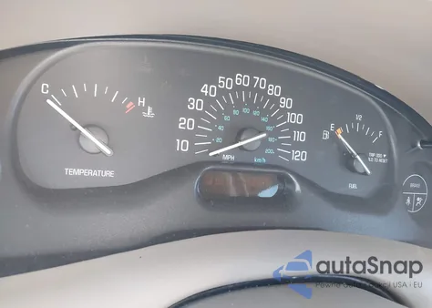 2001 Buick Century Custom from USA, damaged, VIN 2G4WS52J611224267